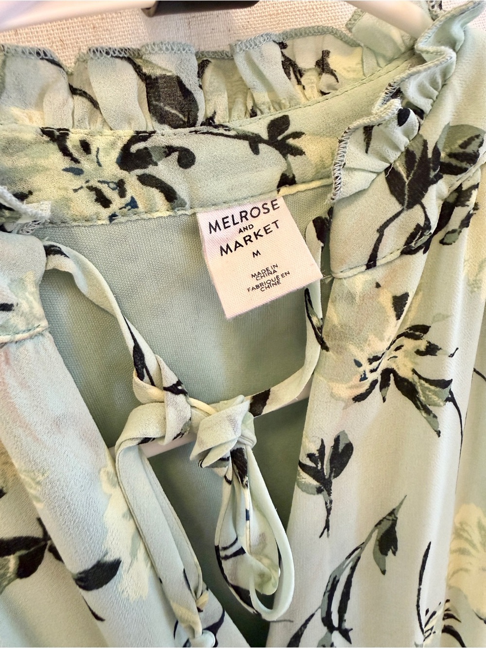 Melrose and Market Mint Green Floral Tie-Neck Blouse